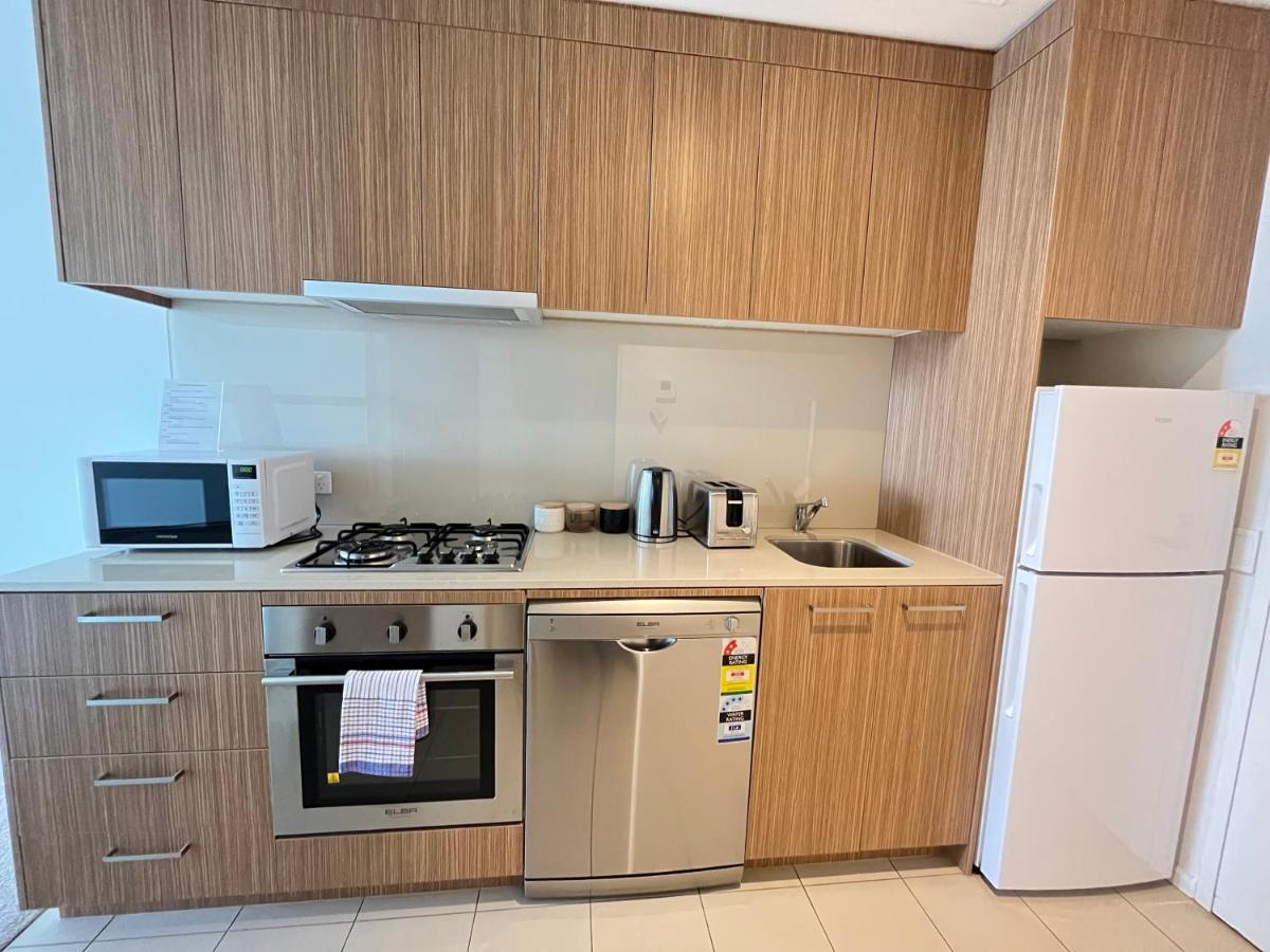 Tasha'S Apartments On Morphett Adelaide Kültér fotó